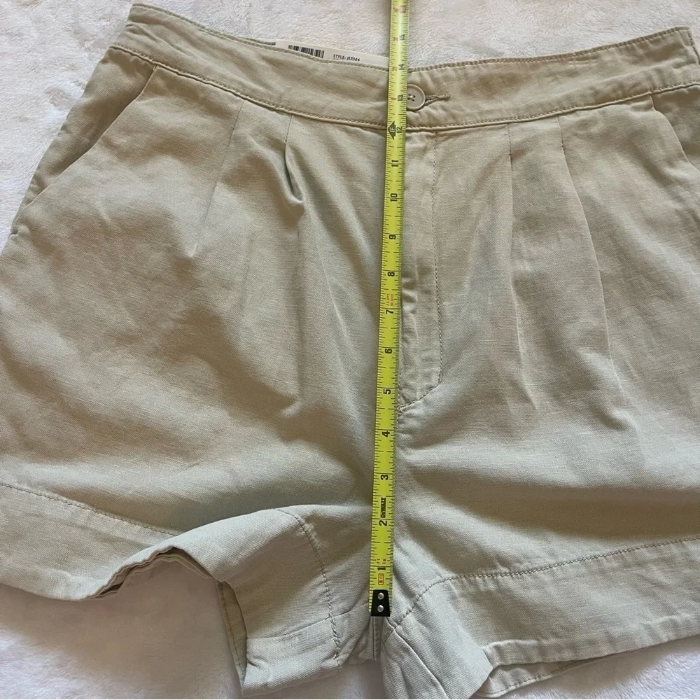 Joie / High Rise Linen Blend Pleated Shorts / Beige / Women’s Medium 8/10 | NWT